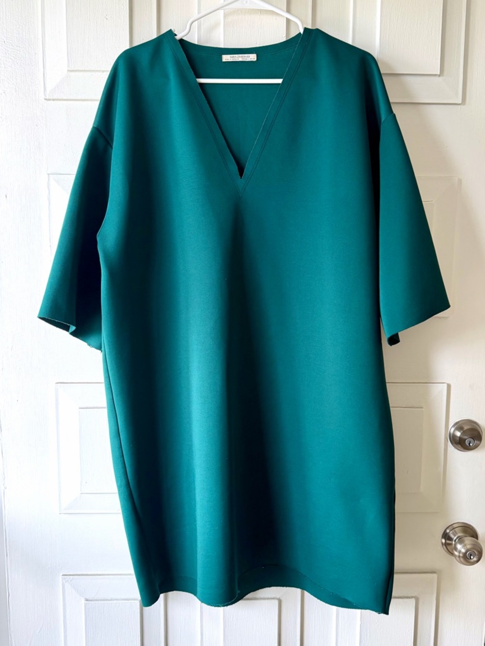Zara Trafaluc Emerald Green V-Neck Dress